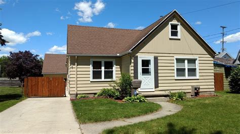 Contact Property. . Homes for rent in saginaw mi